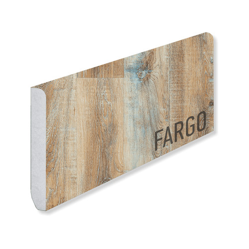 Кварцевый плинтус Fargo 366-2B Дуб Карамельный