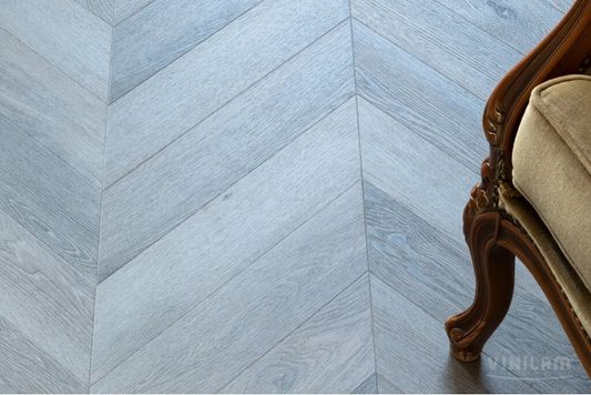 Виниловый ламинат Vinilam - Parquet Chevron Шеврон Легран (RI444515CL4-2.5)
