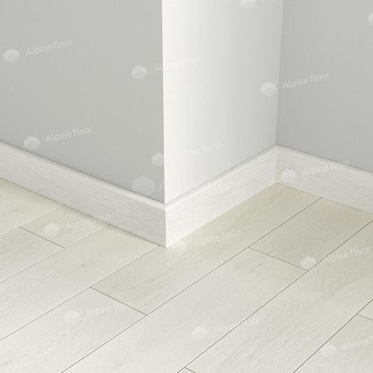 Плинтус Alpine Floor - Parquet Light Белый (SK 13-0)