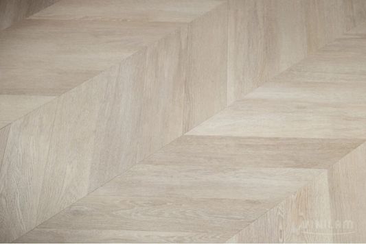 Виниловый ламинат Vinilam - Parquet Chevron Шеврон Сезар (RI4445118CL4-2.5)