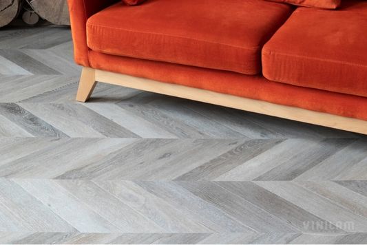 Виниловый ламинат Vinilam - Parquet Chevron Шеврон Легран (RI444515CL4-2.5)