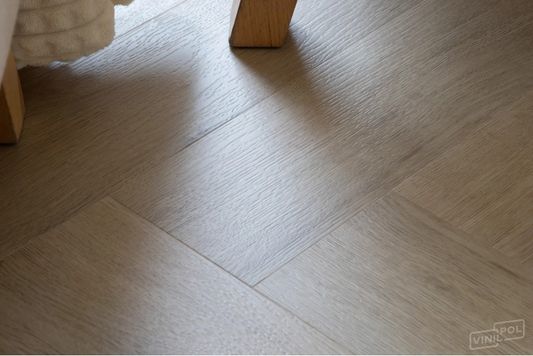 Виниловая плитка VinilPol - Herringbone Glue (LVT) Паркет Палладио (9944)
