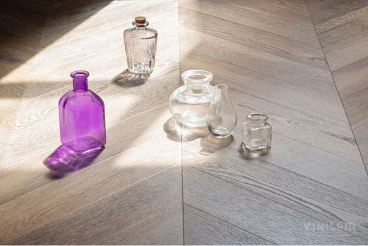 Виниловый ламинат Vinilam - Parquet Chevron Шеврон Шампань (RI153616CL4-2.5)